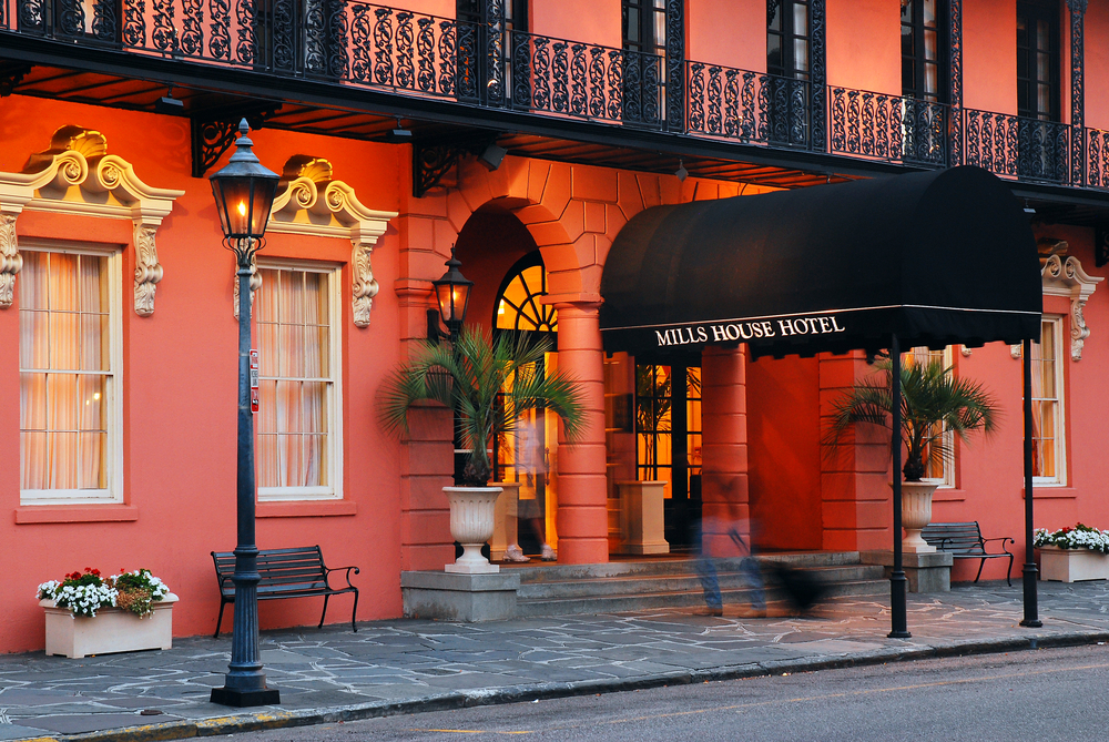 The Betches’ Bachelorette Guide To Charleston Betches