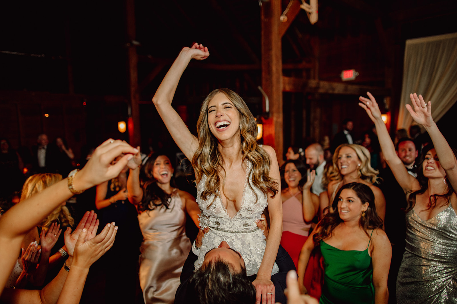 How To Choose A Band For Your Wedding - Betches