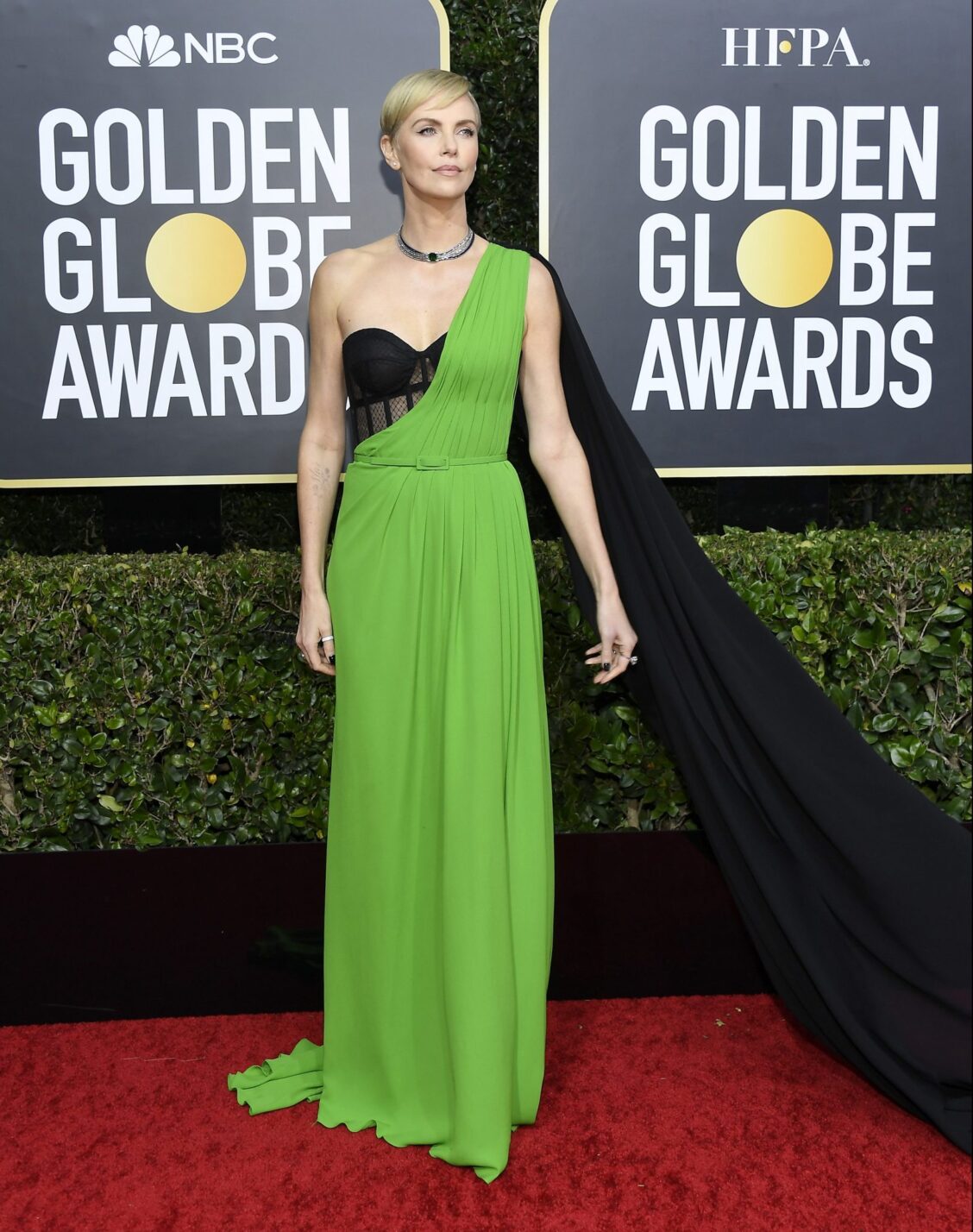 The Best & Worst-Dressed From The 2020 Golden Globes - Betches