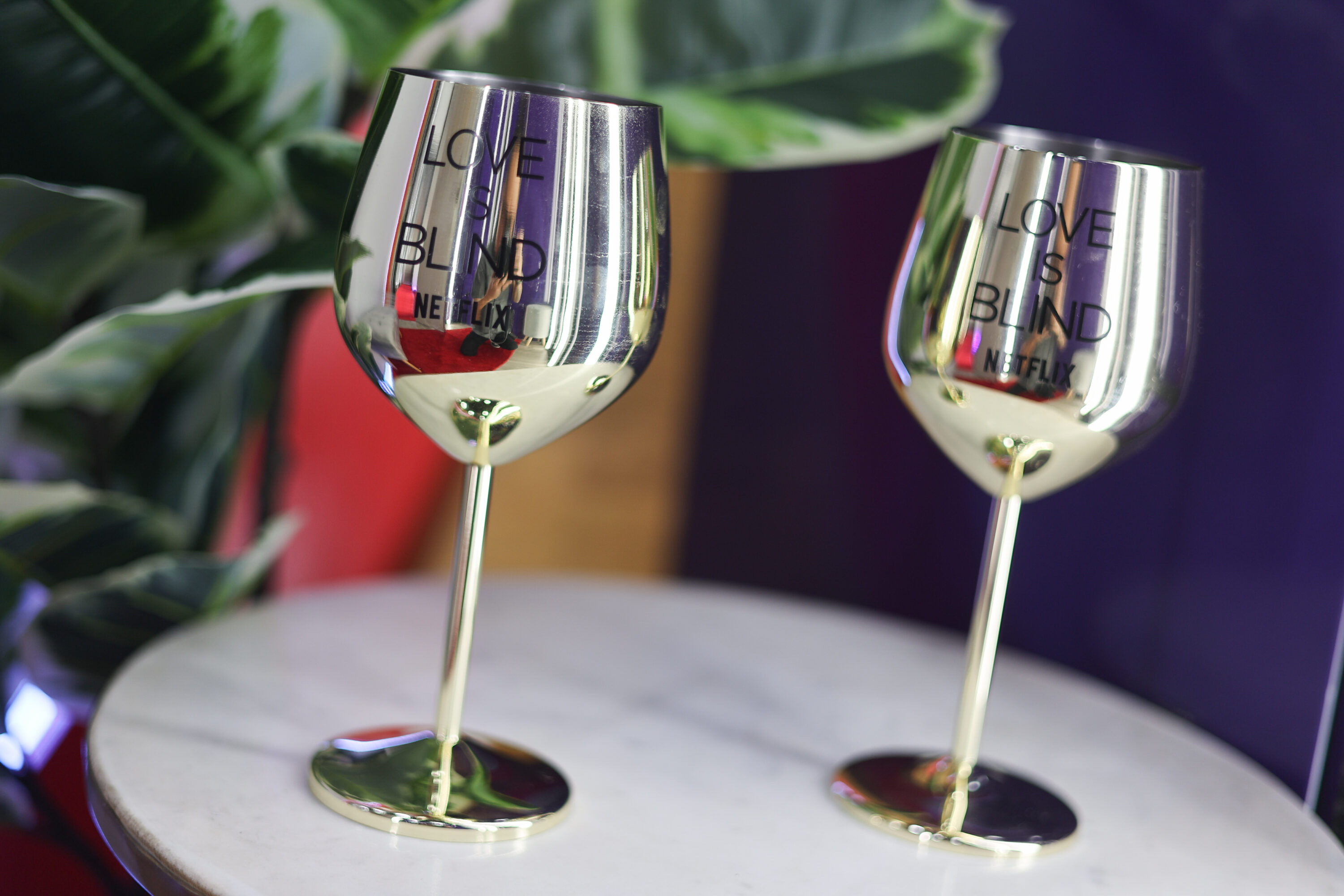 How We Jingle Stemless Wine Glasses ~ Set of 4