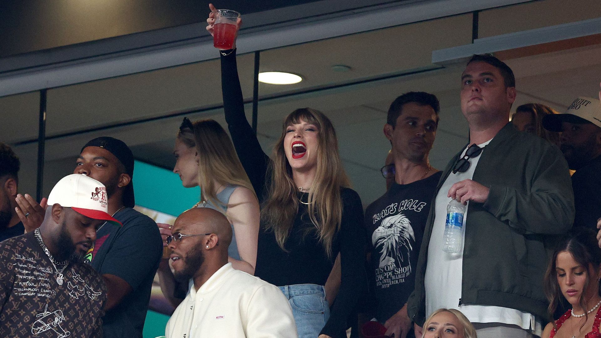 Travis Kelce Taylor Swift Merch: T-Shirts, Jerseys - Betches