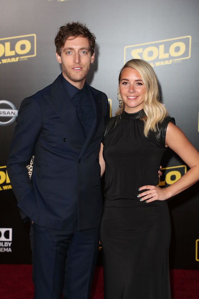 HOLLYWOOD, CA - MAY 10: Thomas Middleditch (L) and Mollie Gates attend the Premiere of Disney Pictures and Lucasfilm's "Solo: A Star Wars Story" on May 10, 2018 in Los Angeles, California. (Photo by Joe Scarnici/FilmMagic)
