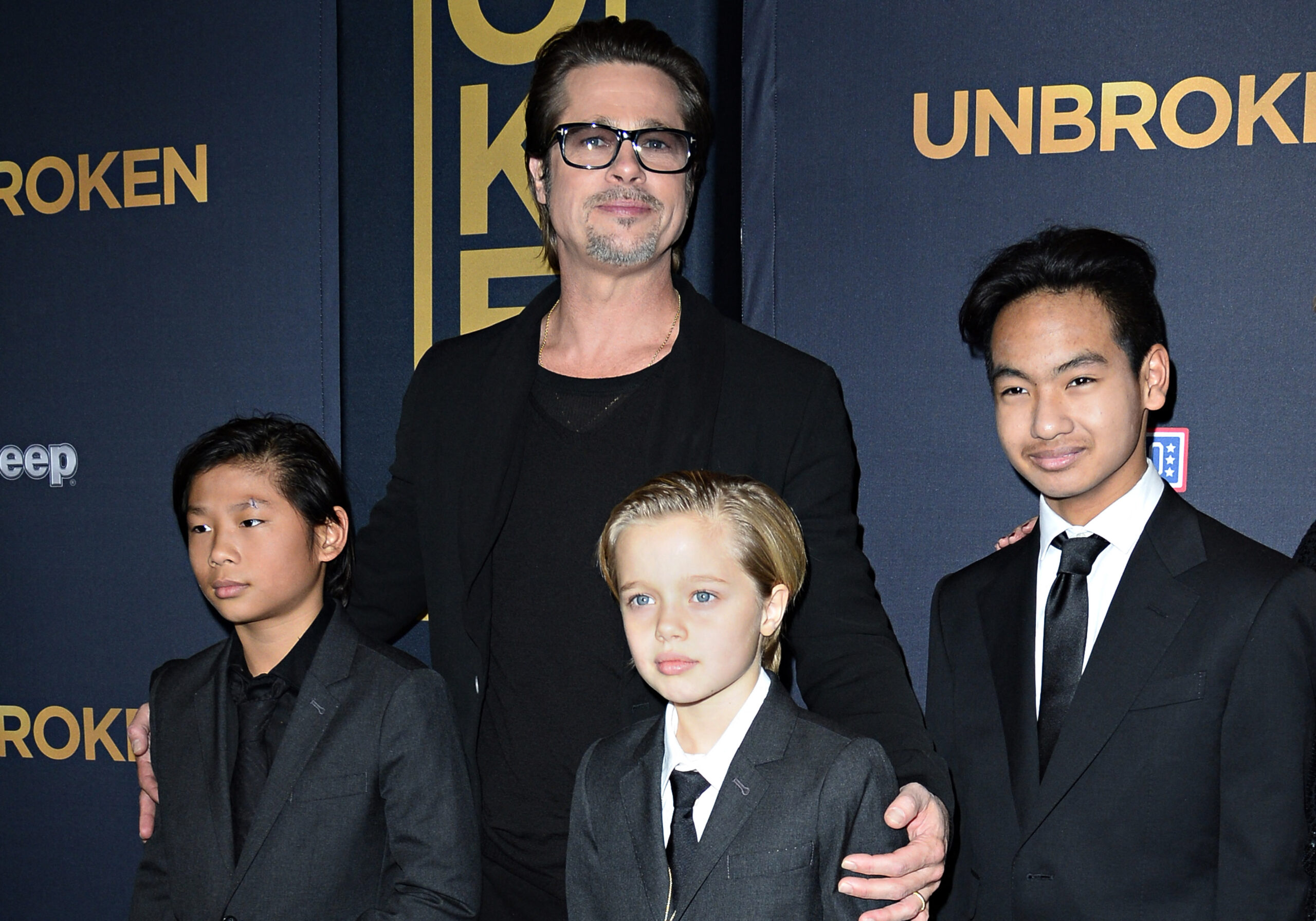 Brad Pitt with his kids