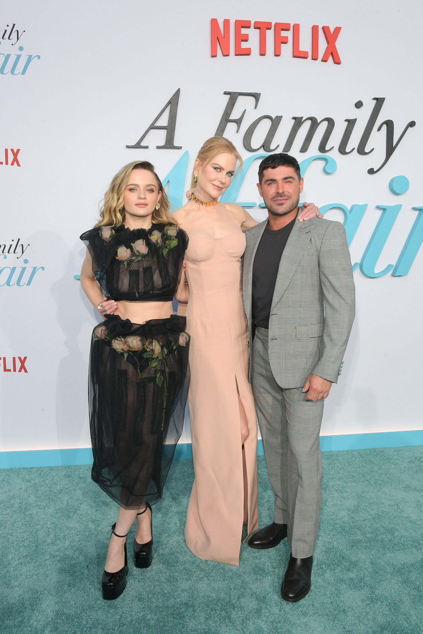 Joey King, Nicole Kidman, Zac Efron for 'Family Affair' 