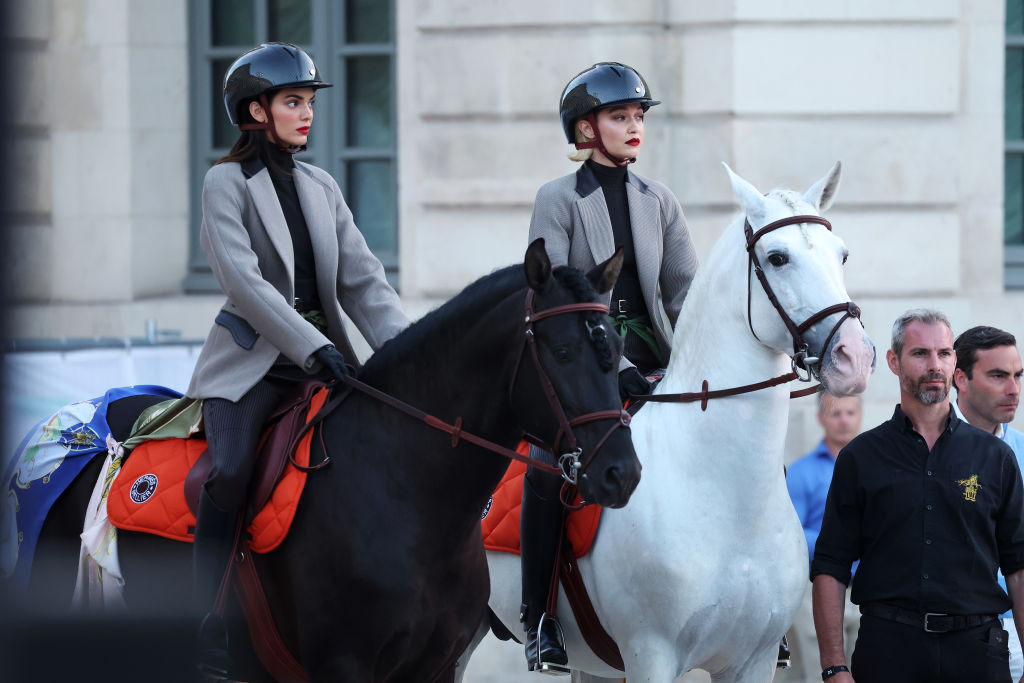 kendall jenner gigi hadid horses 