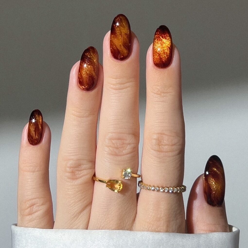 amber drop nails - fall nail trends