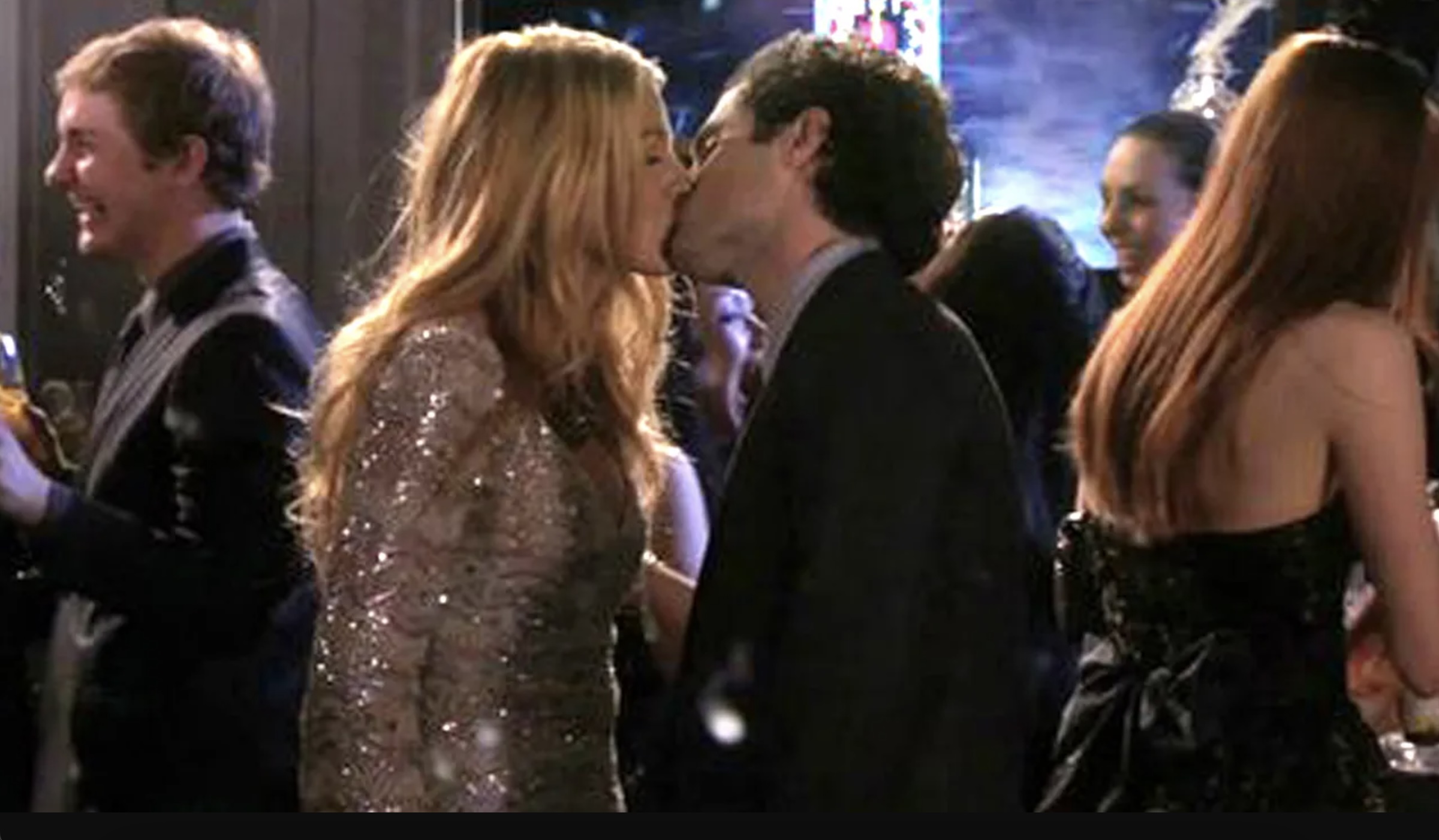 gossip girl dan serena new years kiss