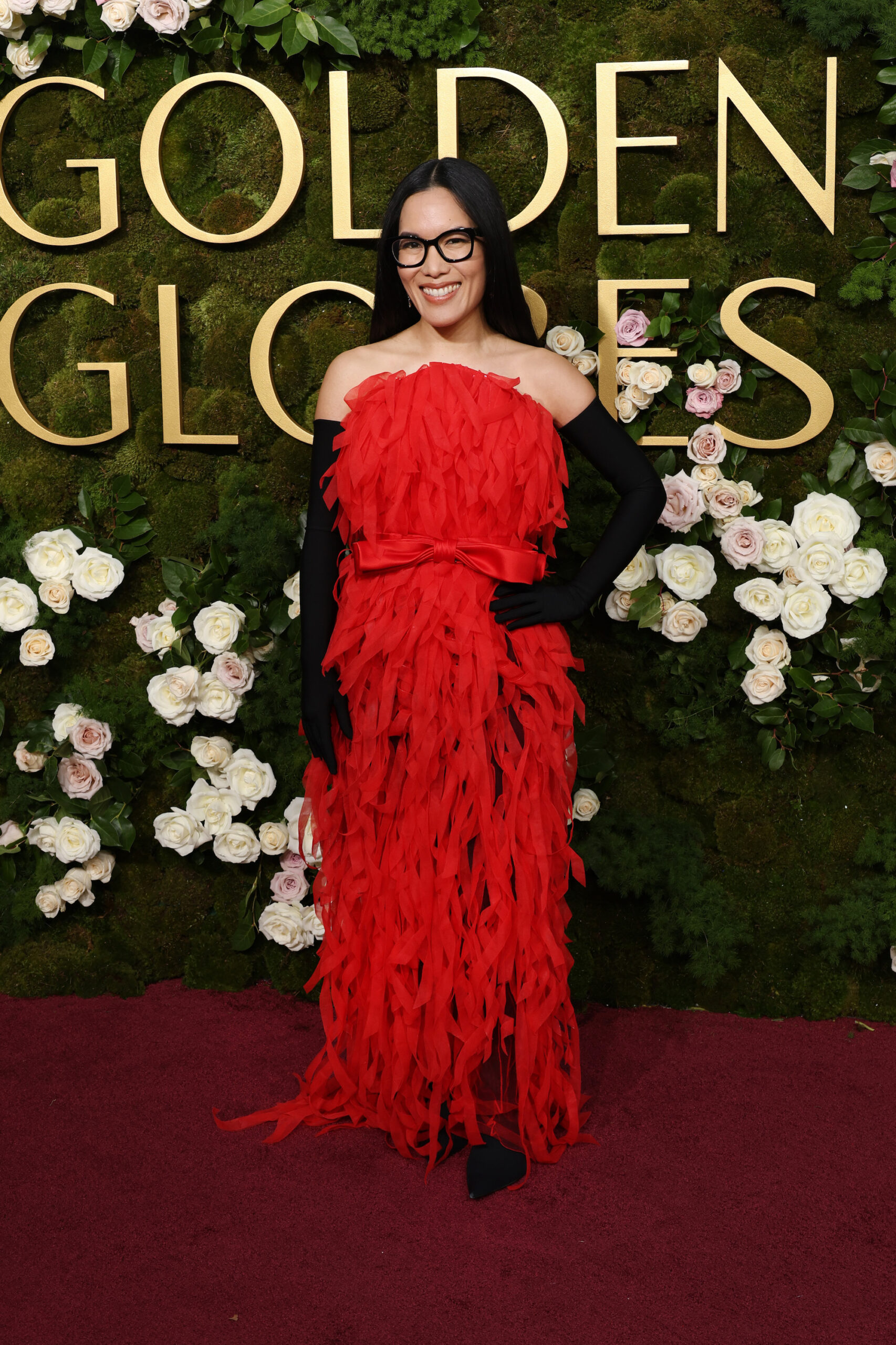 Ariana Grande and Ali Wong Compete for Worst Dressed at Golden Globes