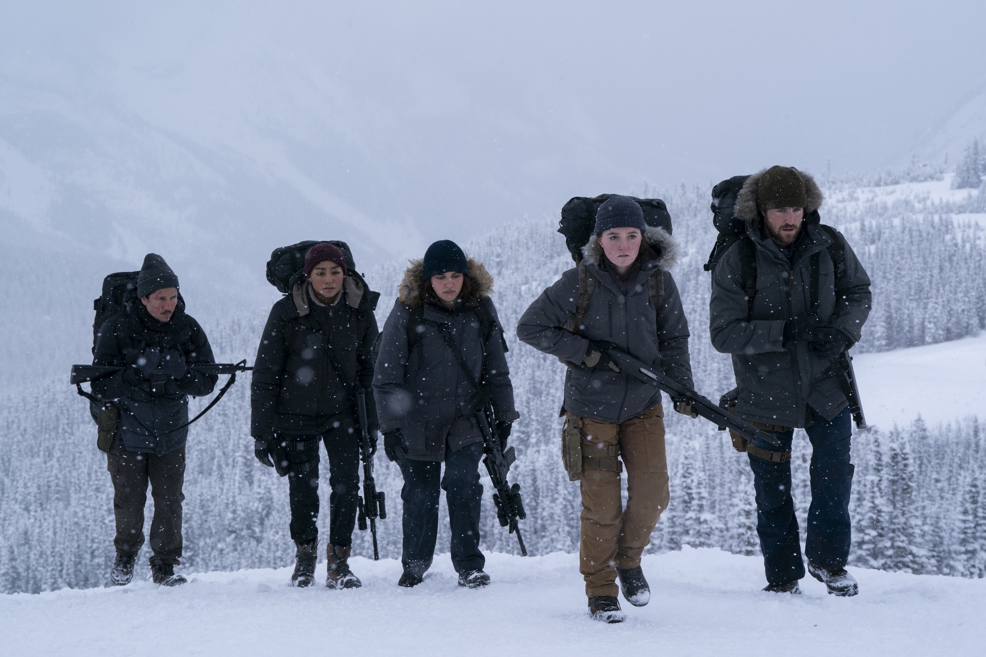 danny-ramirez-tati-gabrielle-ariela-barer-kaitlyn-dever-spencer-lord-last-of-us-season-2