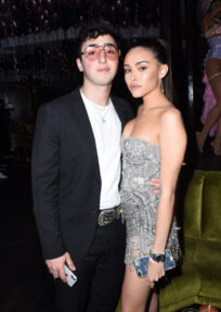 Madison Beer Dating History: Boyfriends, Coming Out - Betches