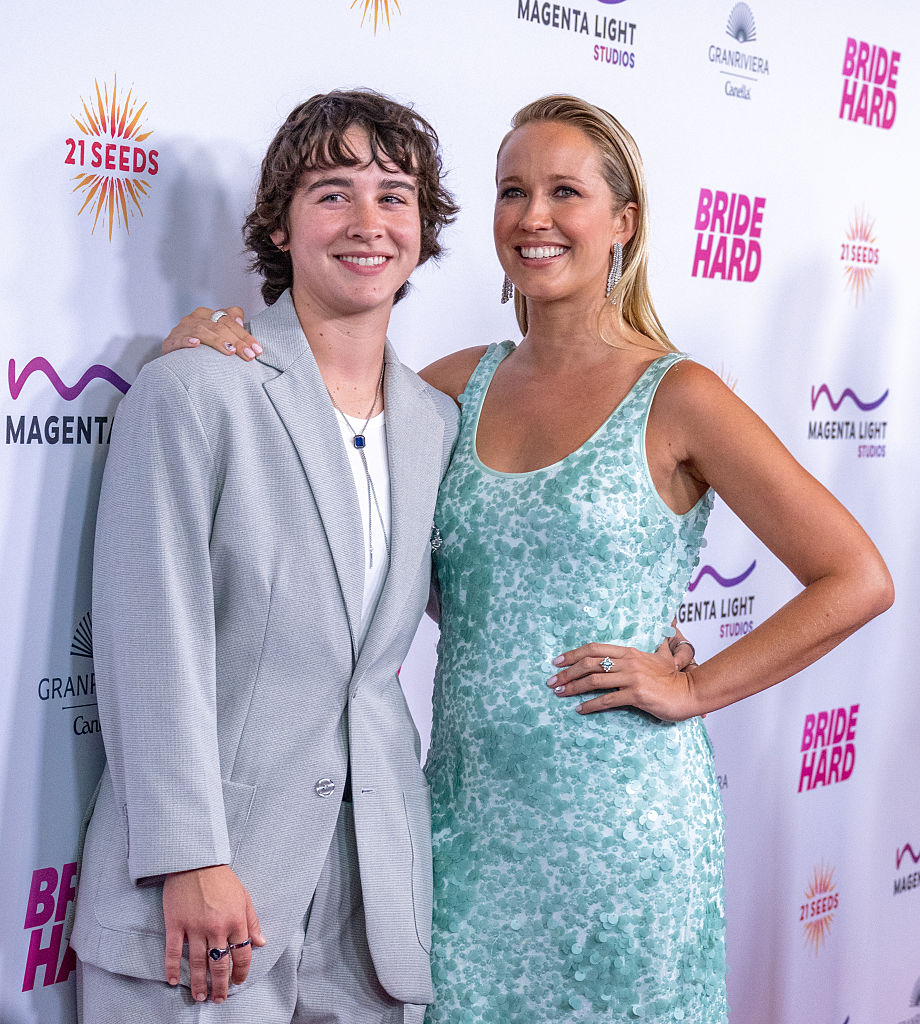 Jade Whipkey and Anna Camp