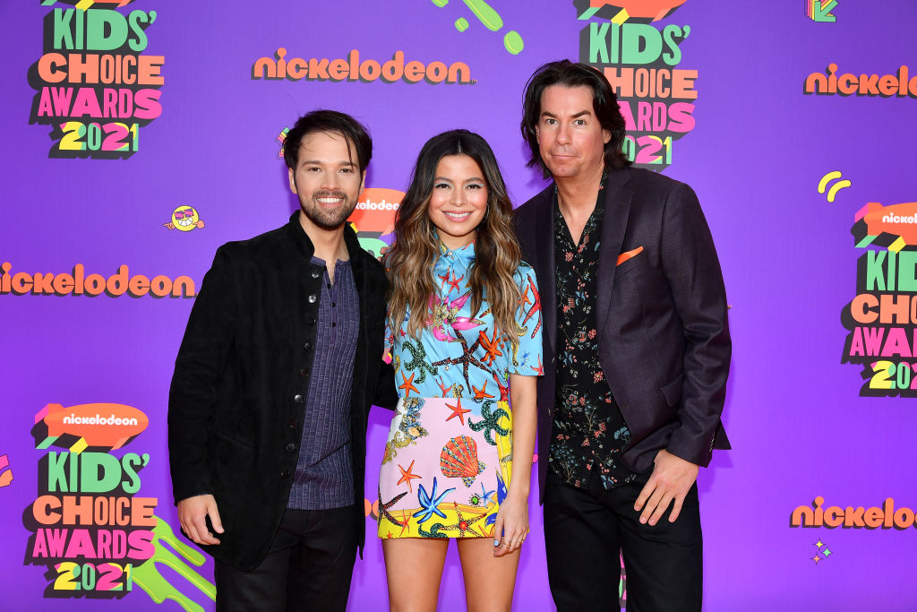 iCarly movie cast