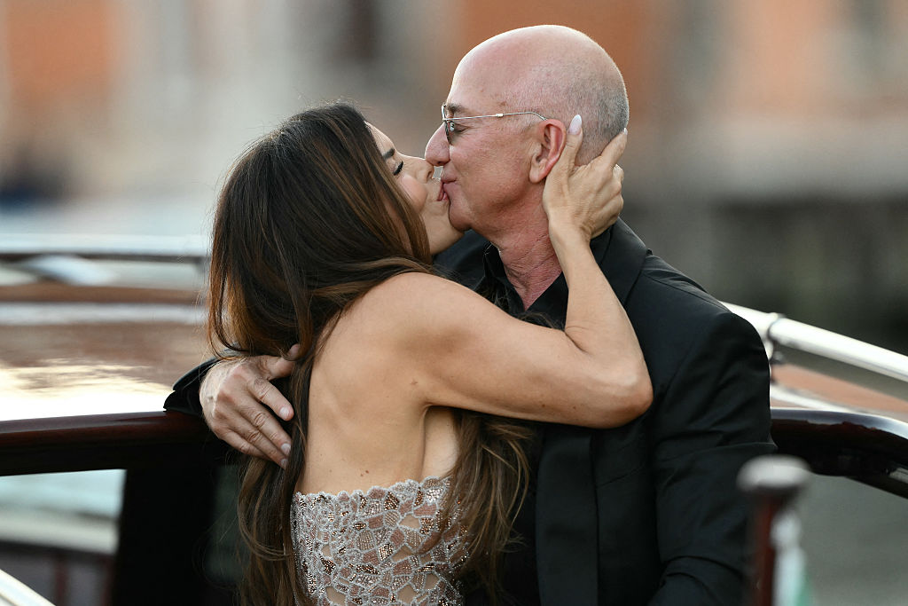 Jeff Bezos and Lauren Sanchez wedding